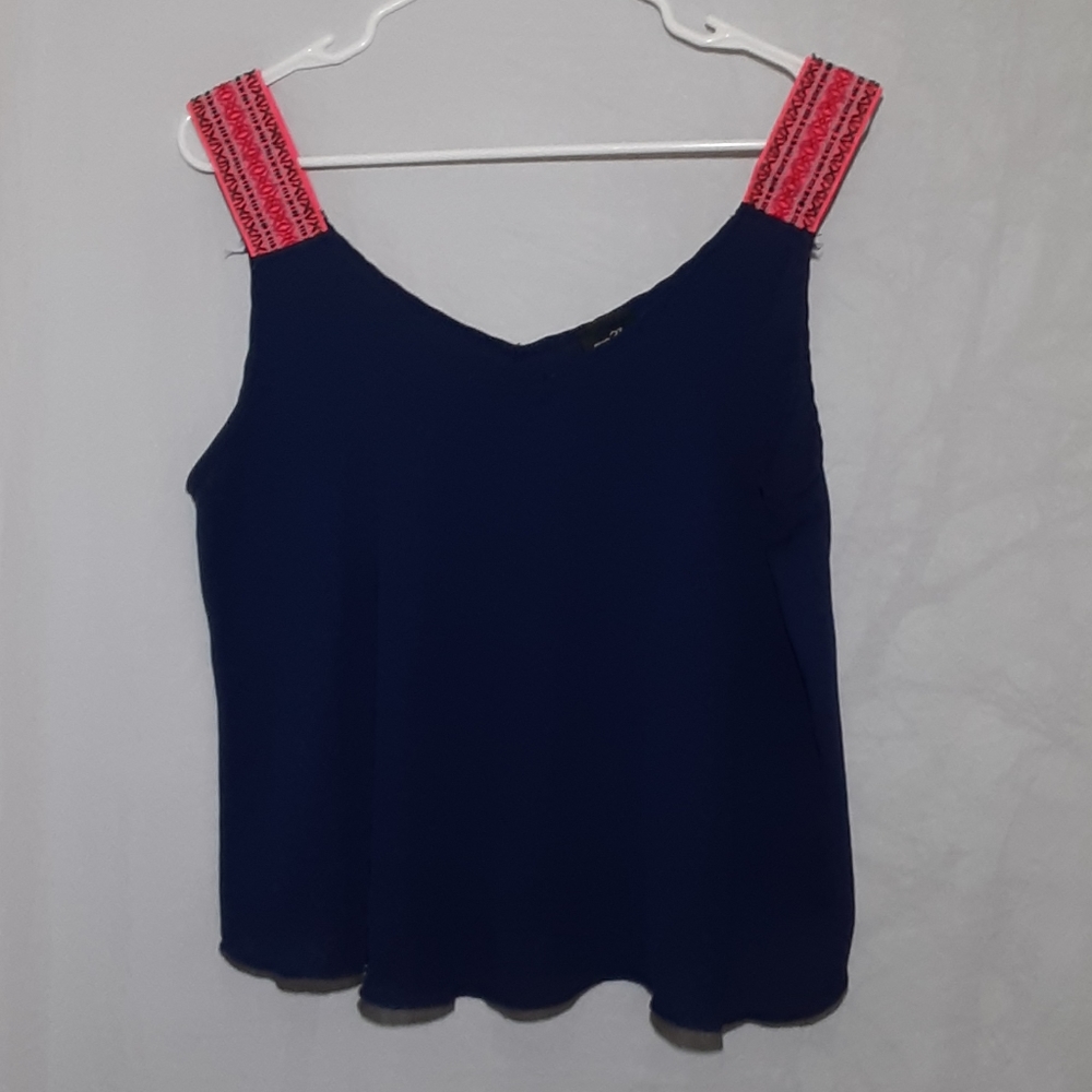 Flowy top